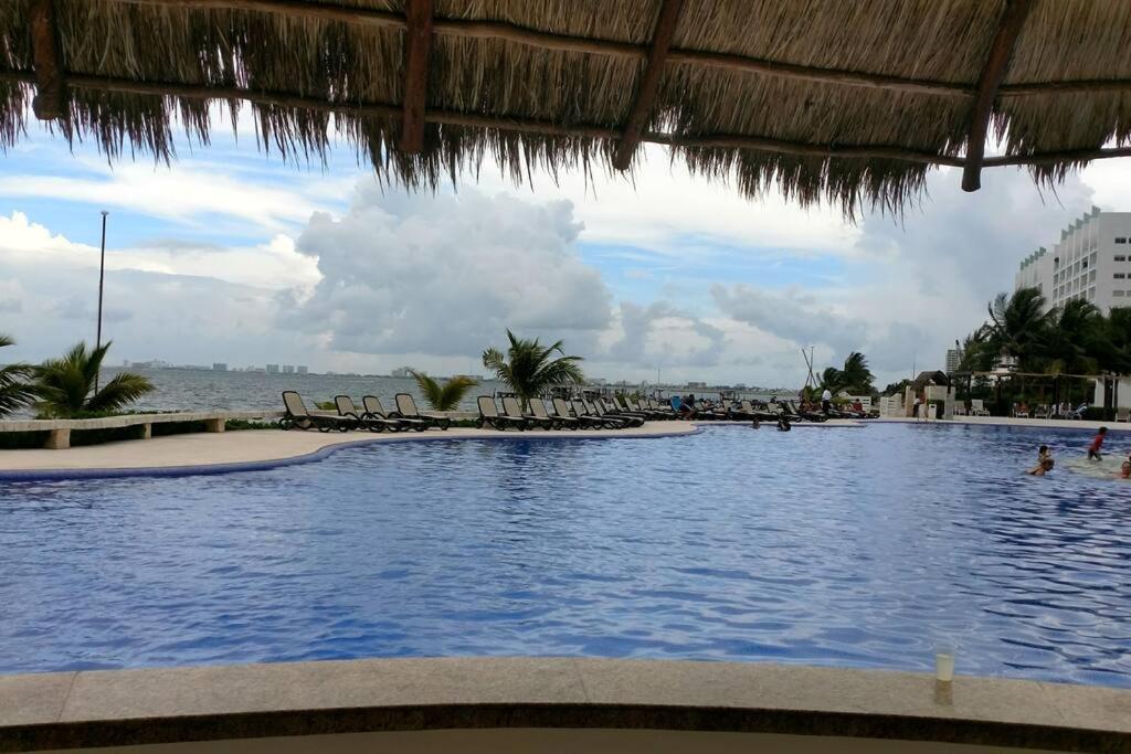 Hermoso Condo De 2 Habitaciones Frente Al Caribe Cancún Exterior foto